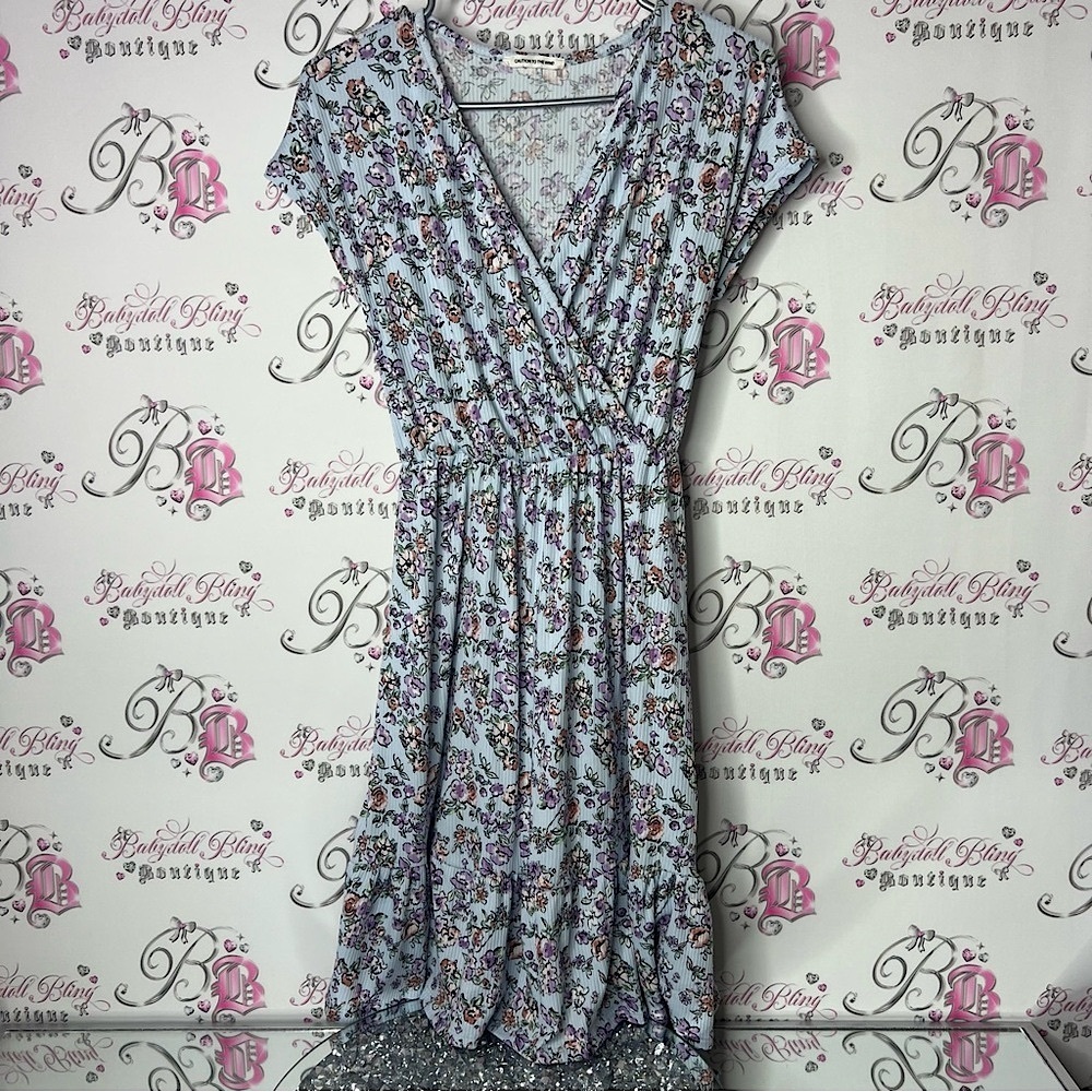 Caution To The Wind dress Vneck tshirt Floral Midi Dress in Light Blue